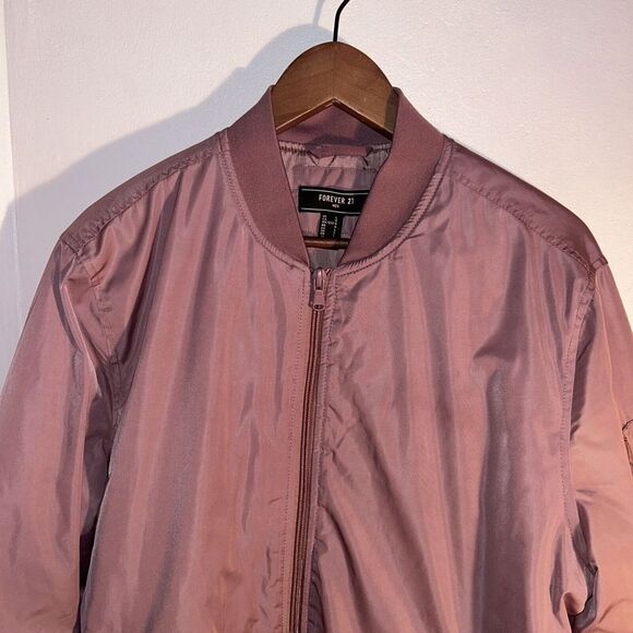 NEW Forever 21 Puffer Bomber Varsity Jacket Men Large Front Zip Pockets - Picture 2 of 6